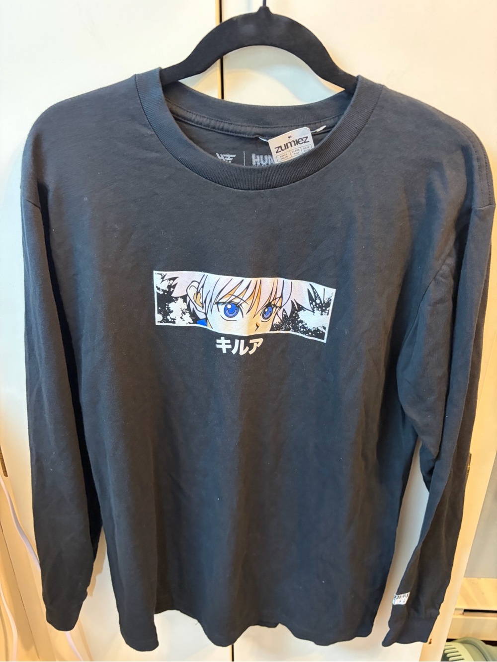 Hypland + Hunter Kurapika Eyes Black Anime Graphic Long-Sleeve Tee